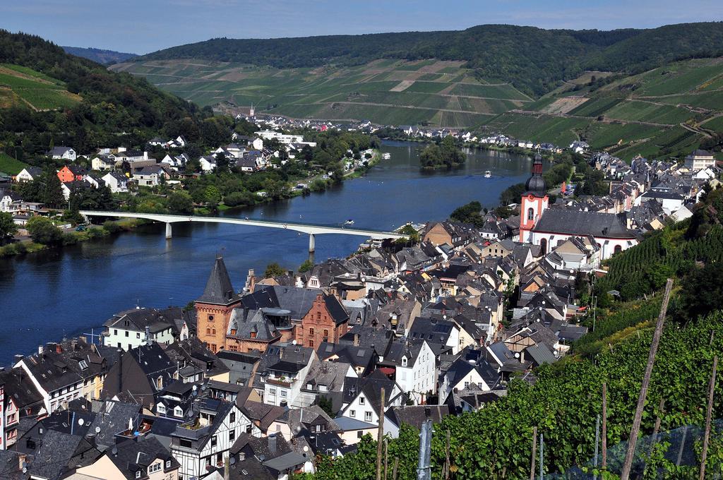 Haus Balduin Lägenhet Zell an der Mosel Rum bild