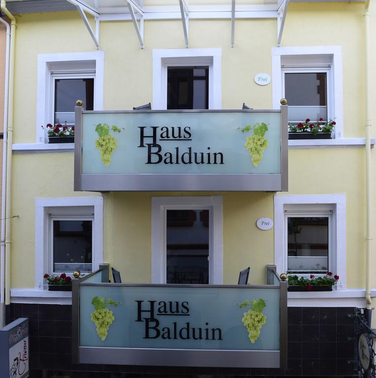 Haus Balduin Lägenhet Zell an der Mosel Exteriör bild