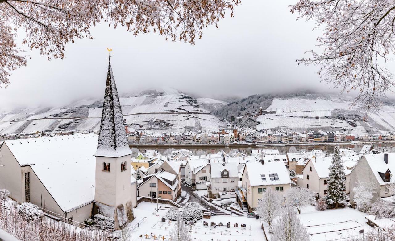 Haus Balduin Lägenhet Zell an der Mosel Exteriör bild